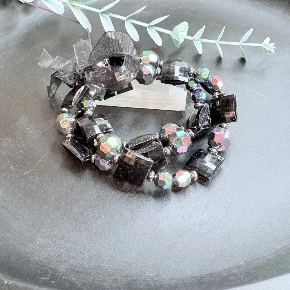 Black Acrylic Beaded Bracelet Set | ‎ Stretch | Iridescent Gothic Boho Stack